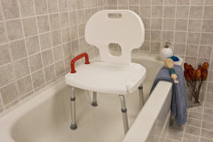 LOOK Bath Seat w/ Back LOOK Bath Seat w/ Back