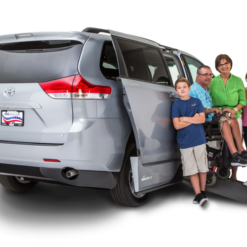 Toyota Sienna with VMI Northstar E Conversion (Manual In-Floor Ramp)